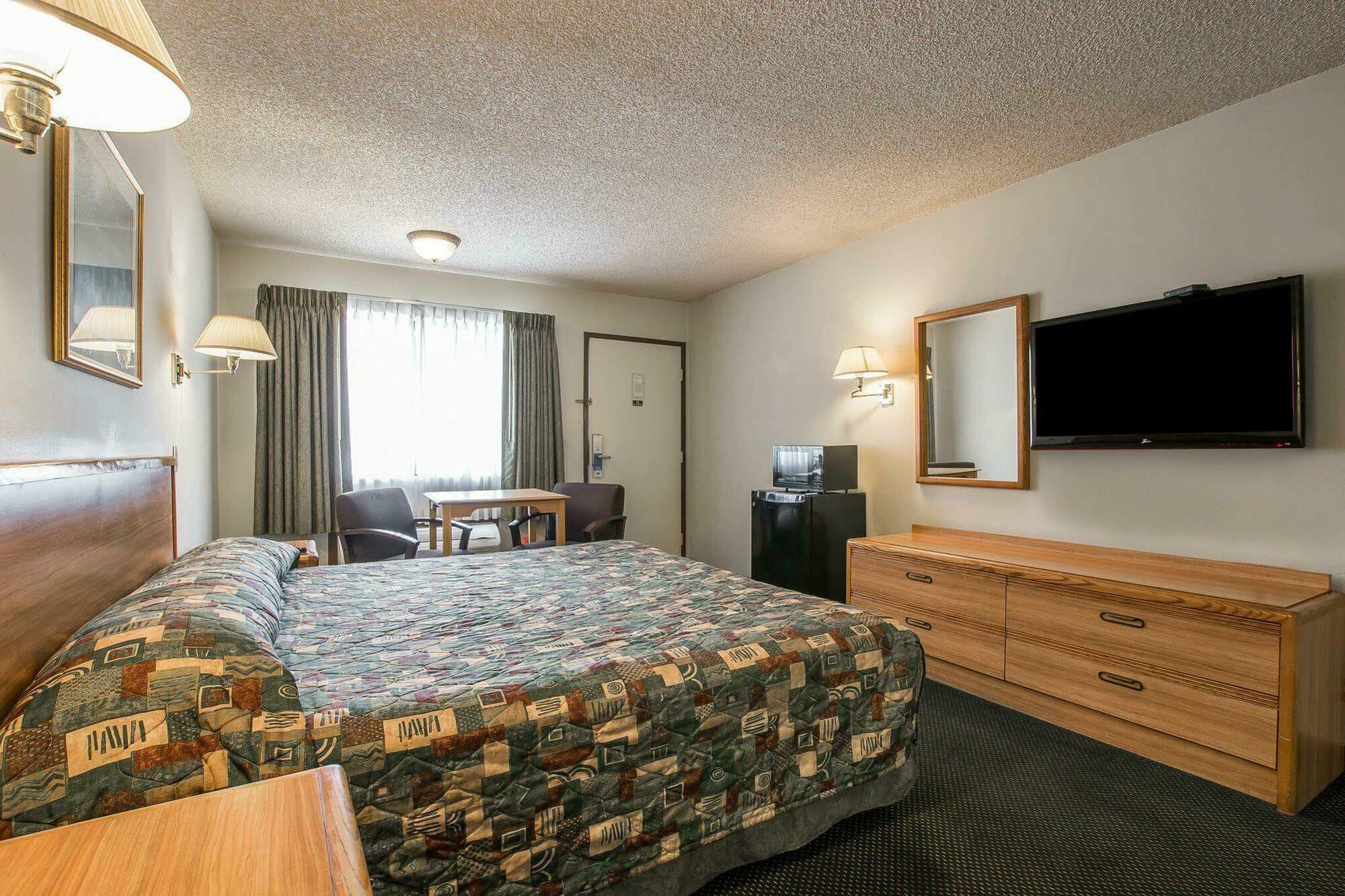 Rodeway Inn Riverside Eksteriør billede
